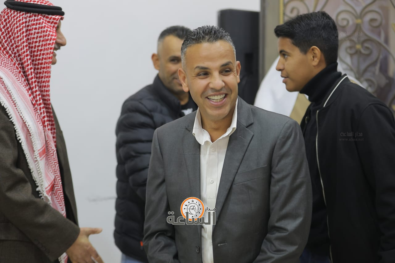 Madar Al-Saa Images 0.7090005161018125