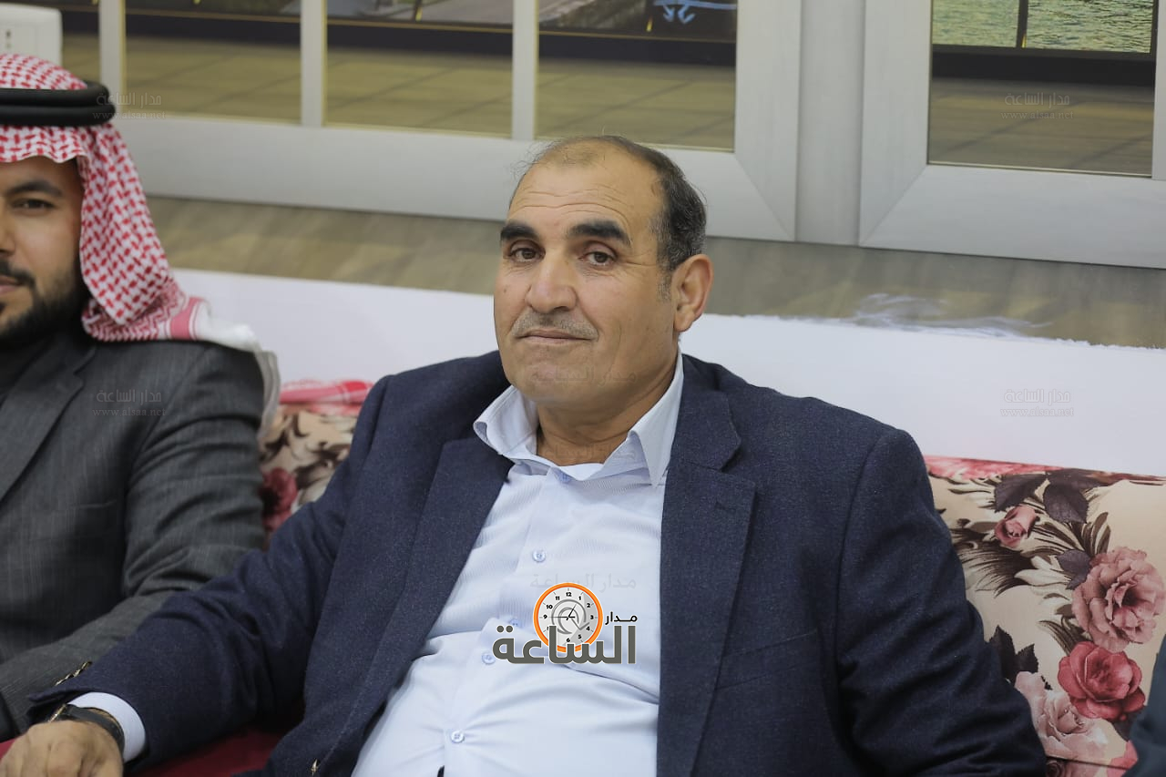 Madar Al-Saa Images 0.4798475729797458