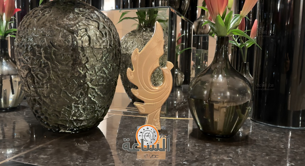 Madar Al-Saa Images 0.47640324075638985