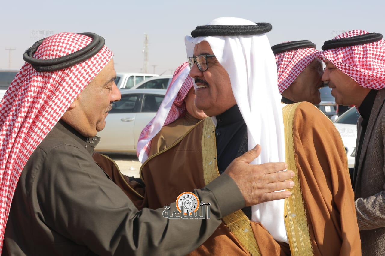 Madar Al-Saa Images 0.8000379181399968