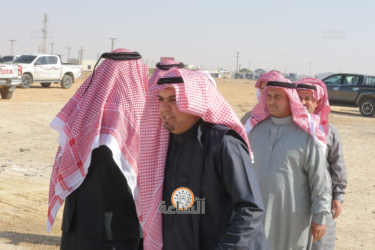 Madar Al-Saa Images 0.30764405366625824