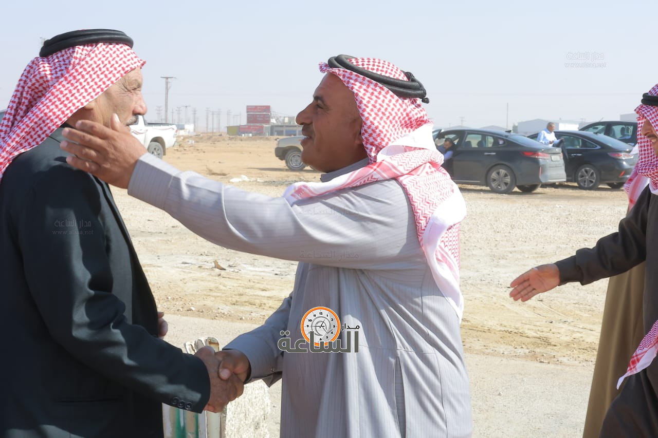 Madar Al-Saa Images 0.5602495094229485