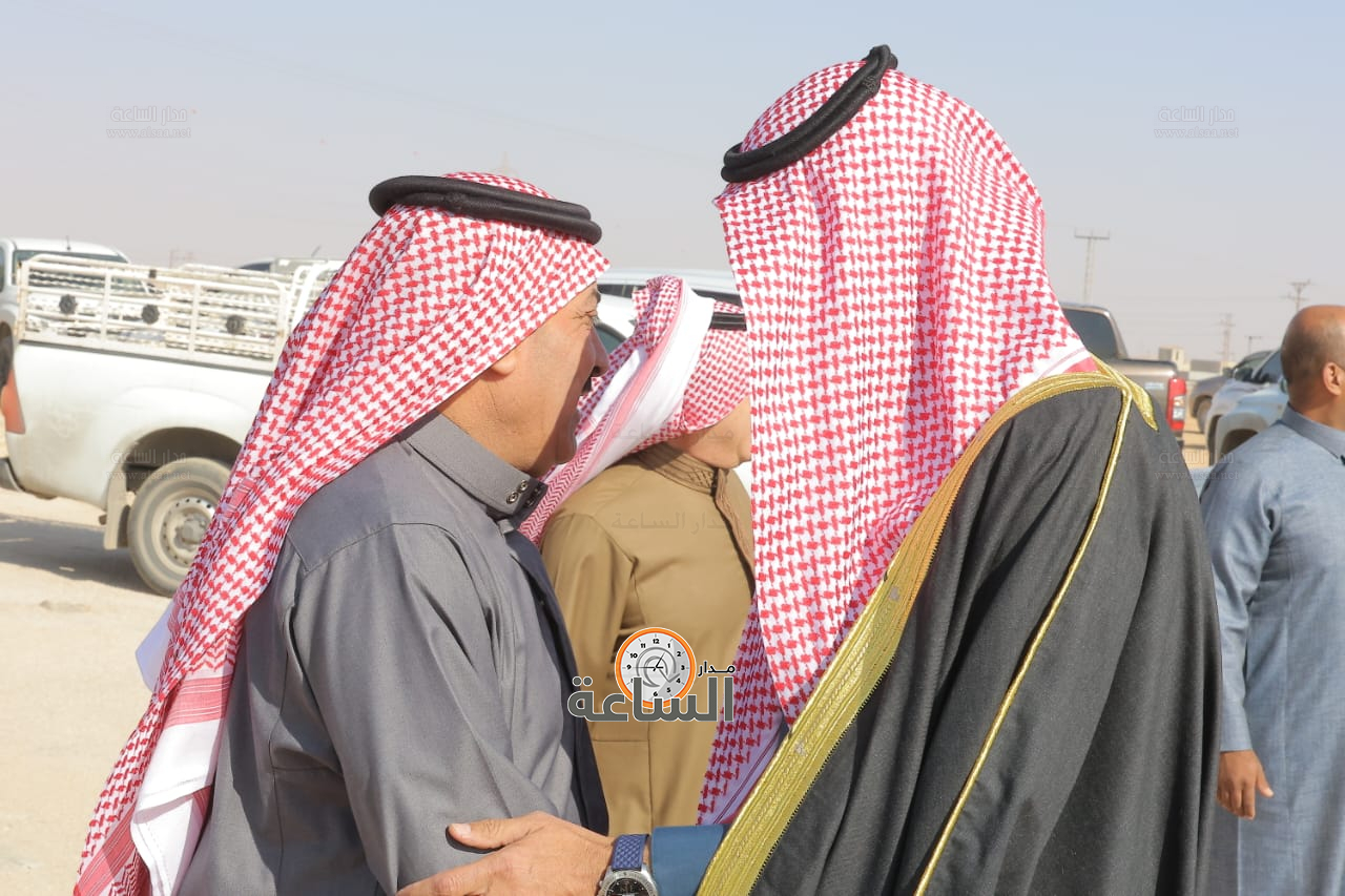 Madar Al-Saa Images 0.5222148553160639