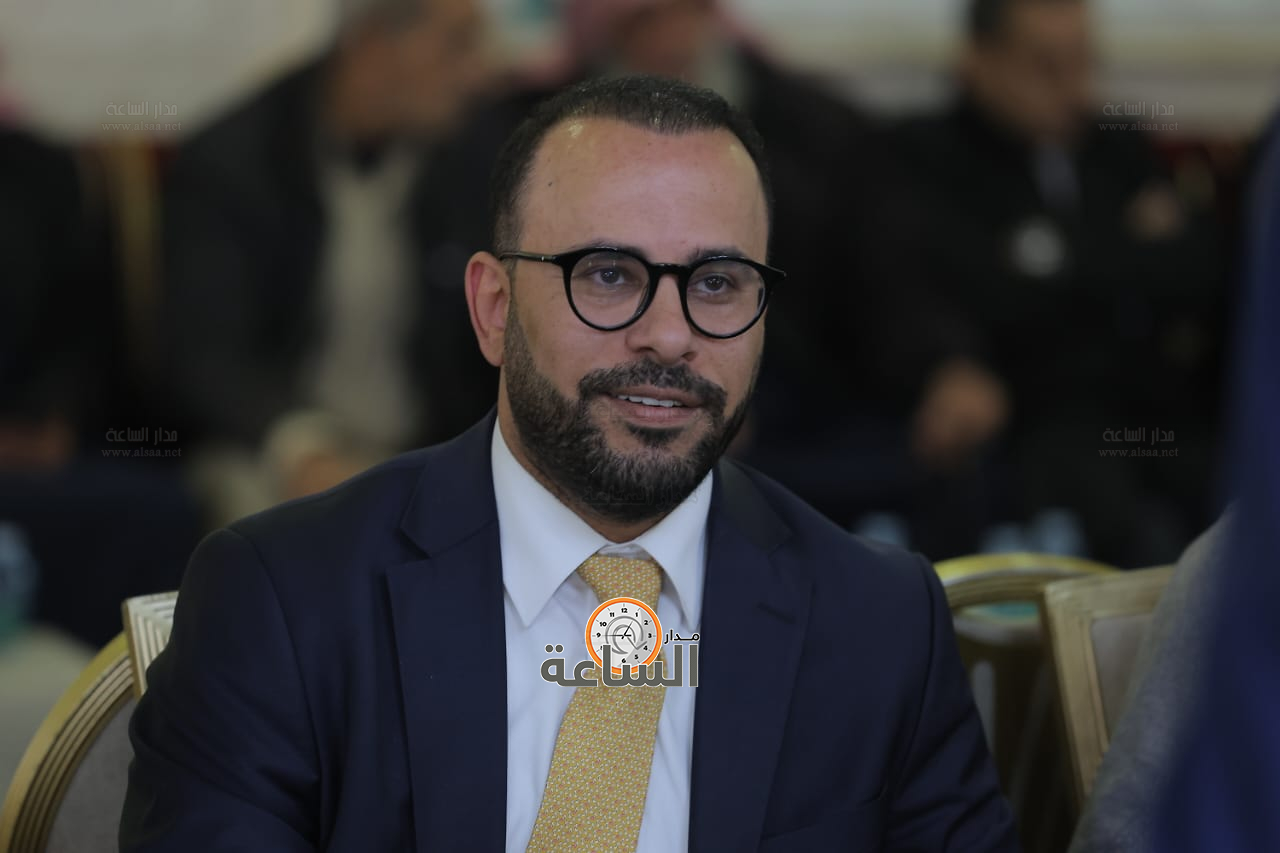 Madar Al-Saa Images 0.46389149213658243