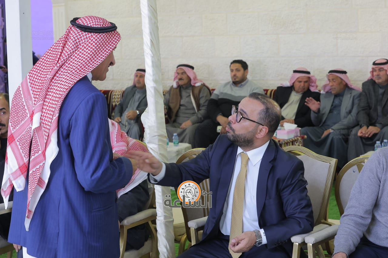 Madar Al-Saa Images 0.07471648347890858