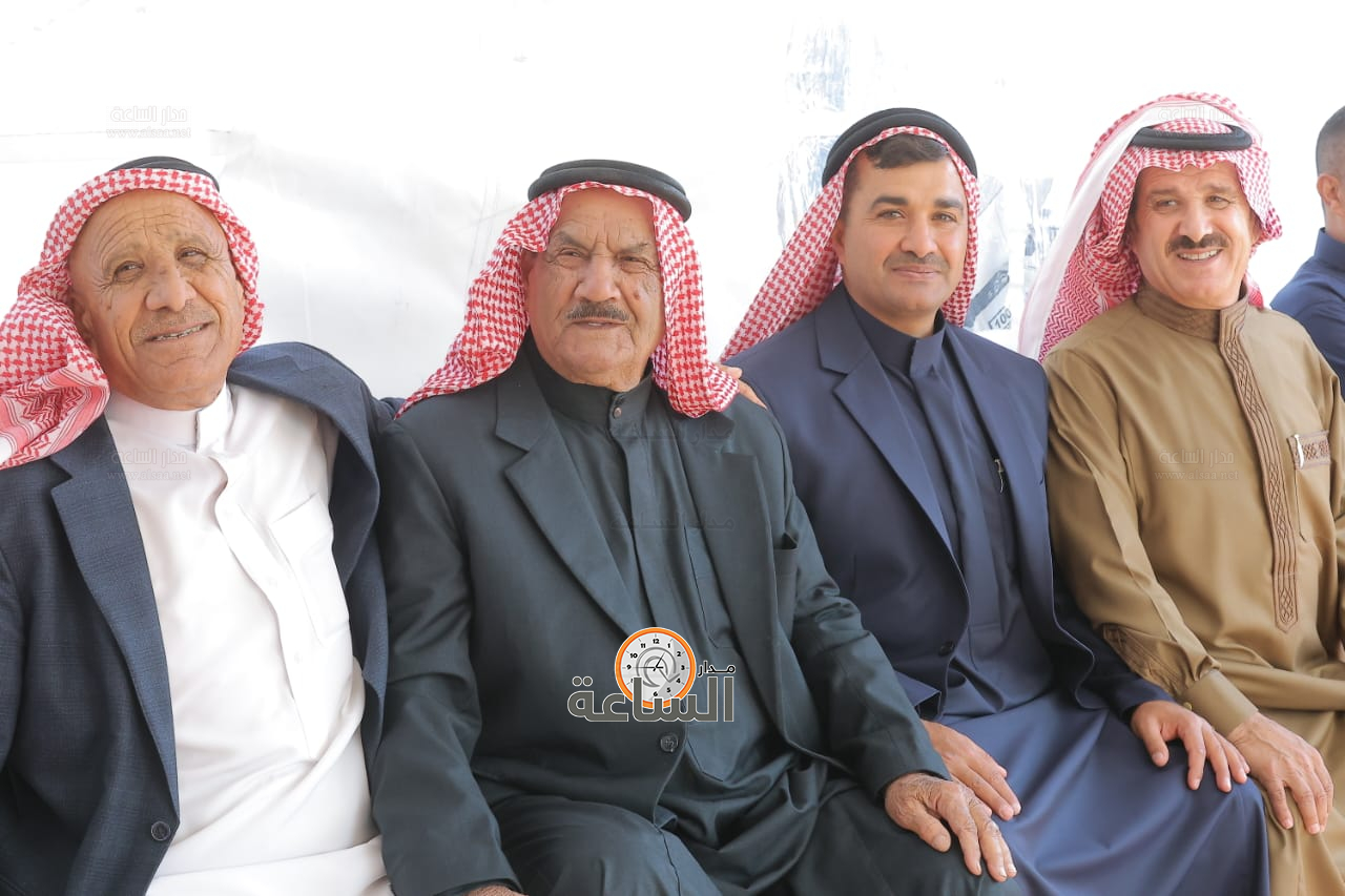 Madar Al-Saa Images 0.35935558738388074