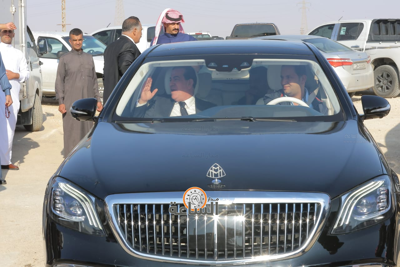 Madar Al-Saa Images 0.7269050282487298