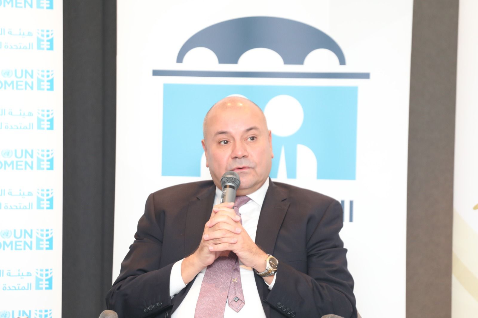 Madar Al-Saa Images 0.4685415147308182