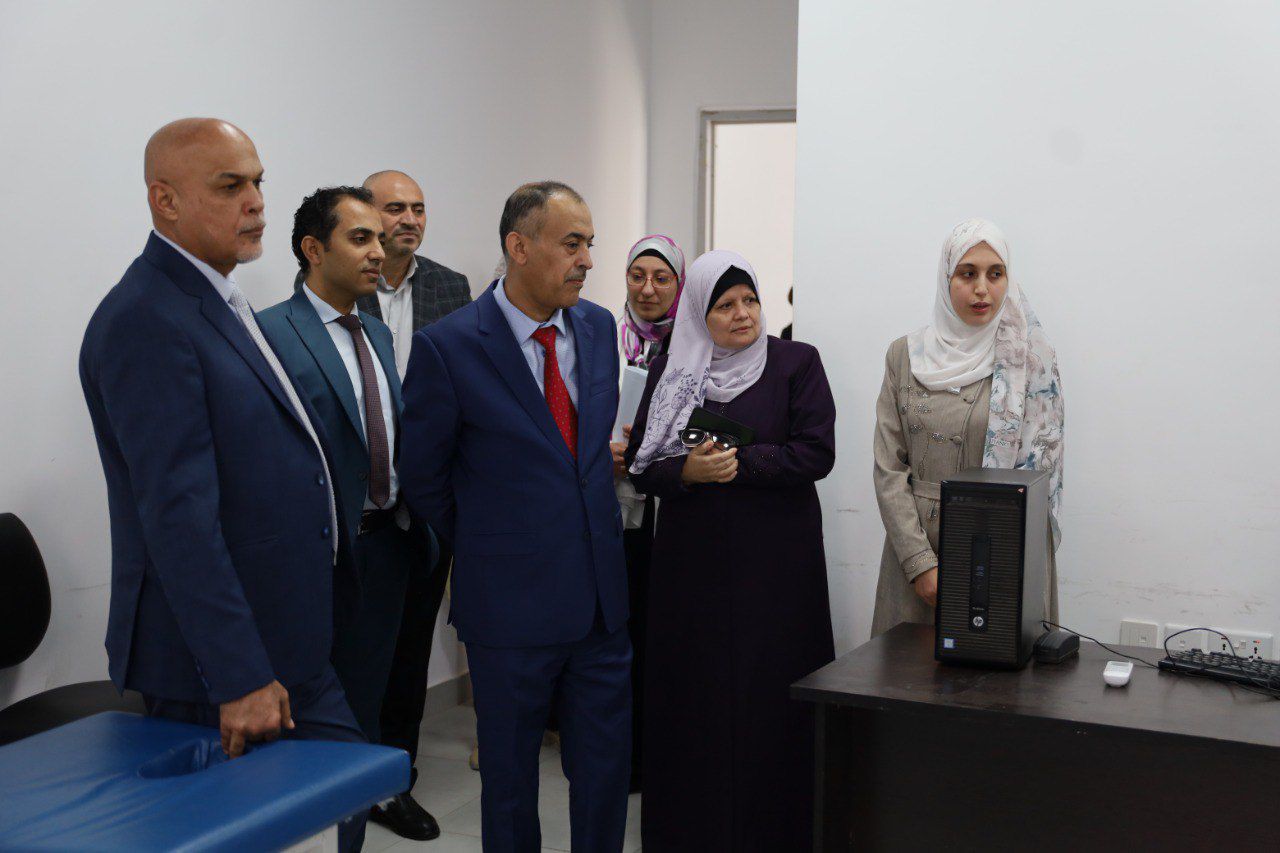 Madar Al-Saa Images 0.599511360556402