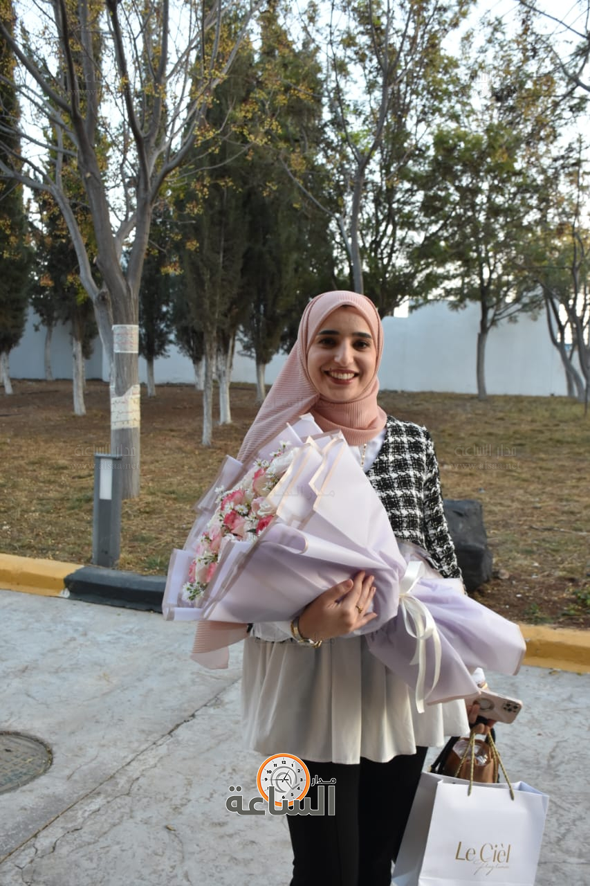 Madar Al-Saa Images 0.6103508781525806