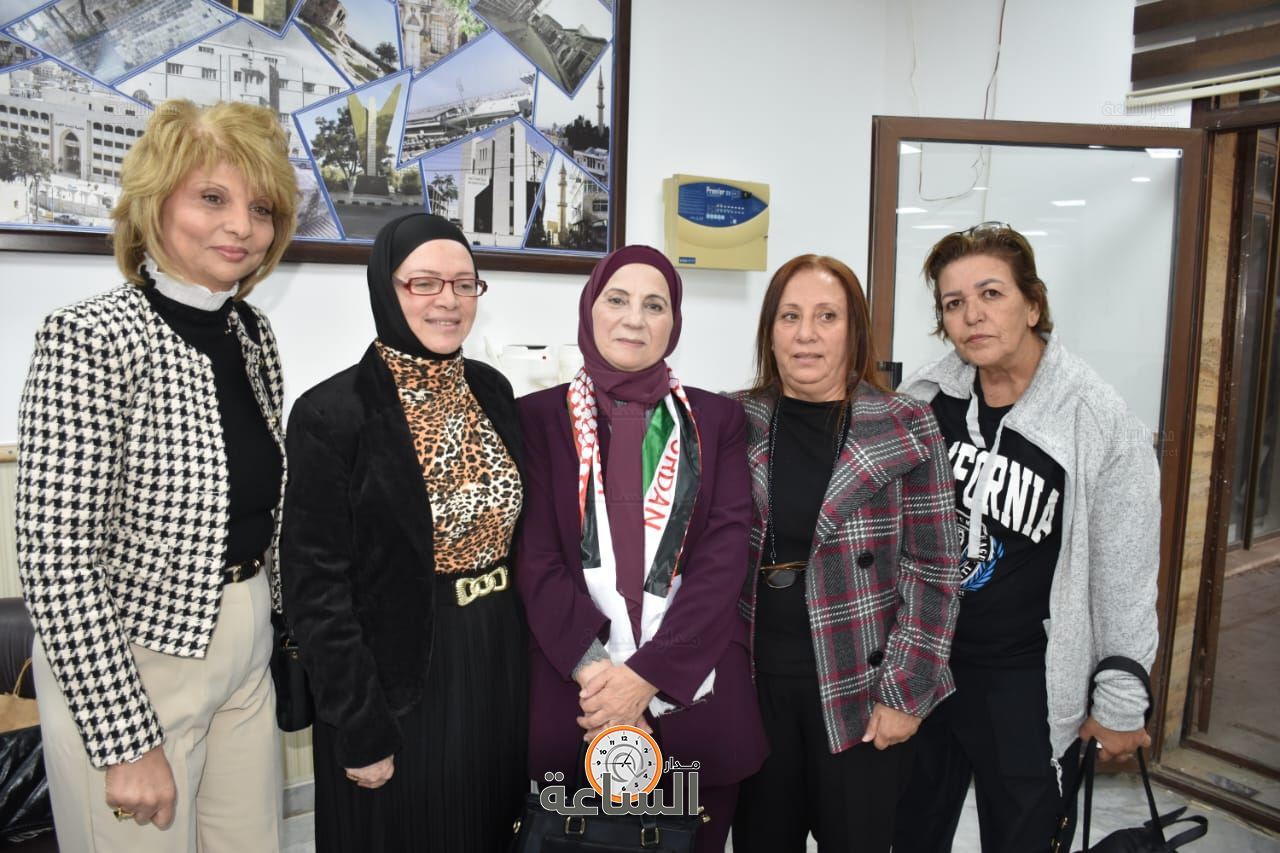 Madar Al-Saa Images 0.15944014587322008