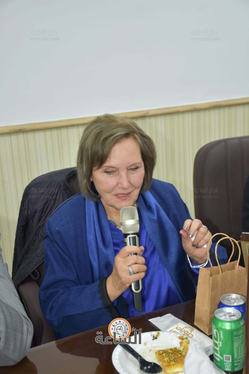 Madar Al-Saa Images 0.16307732531042352