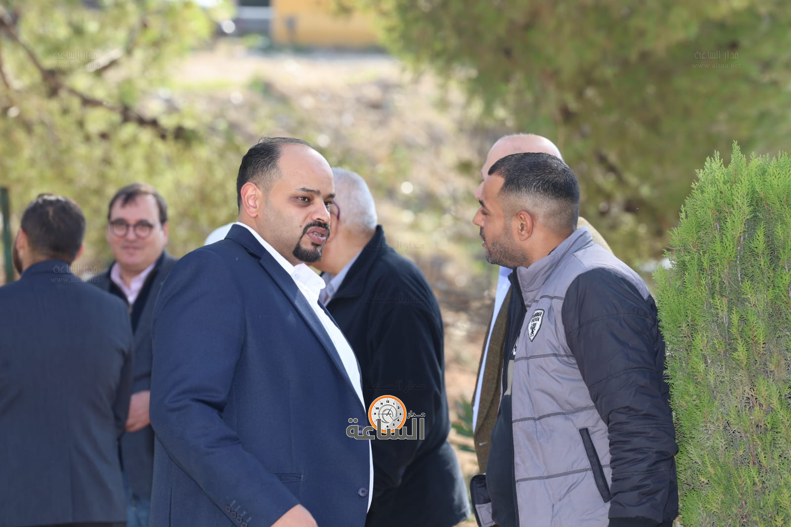 Madar Al-Saa Images 0.8074190346160532