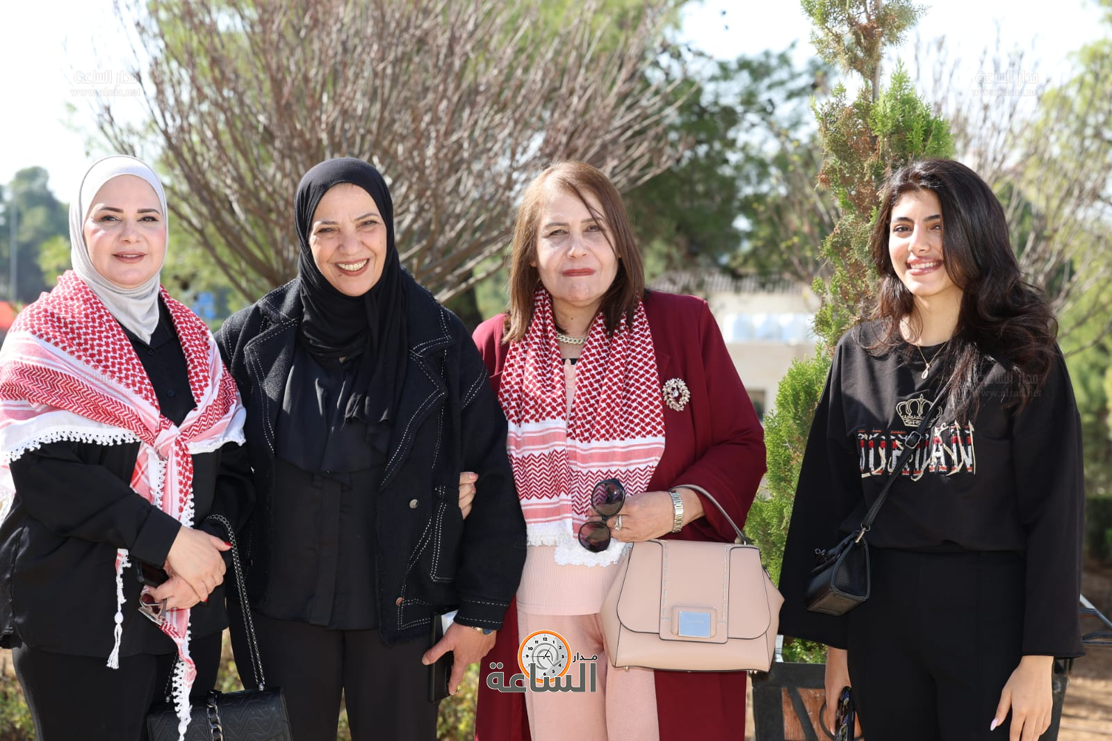 Madar Al-Saa Images 0.4123813914916087