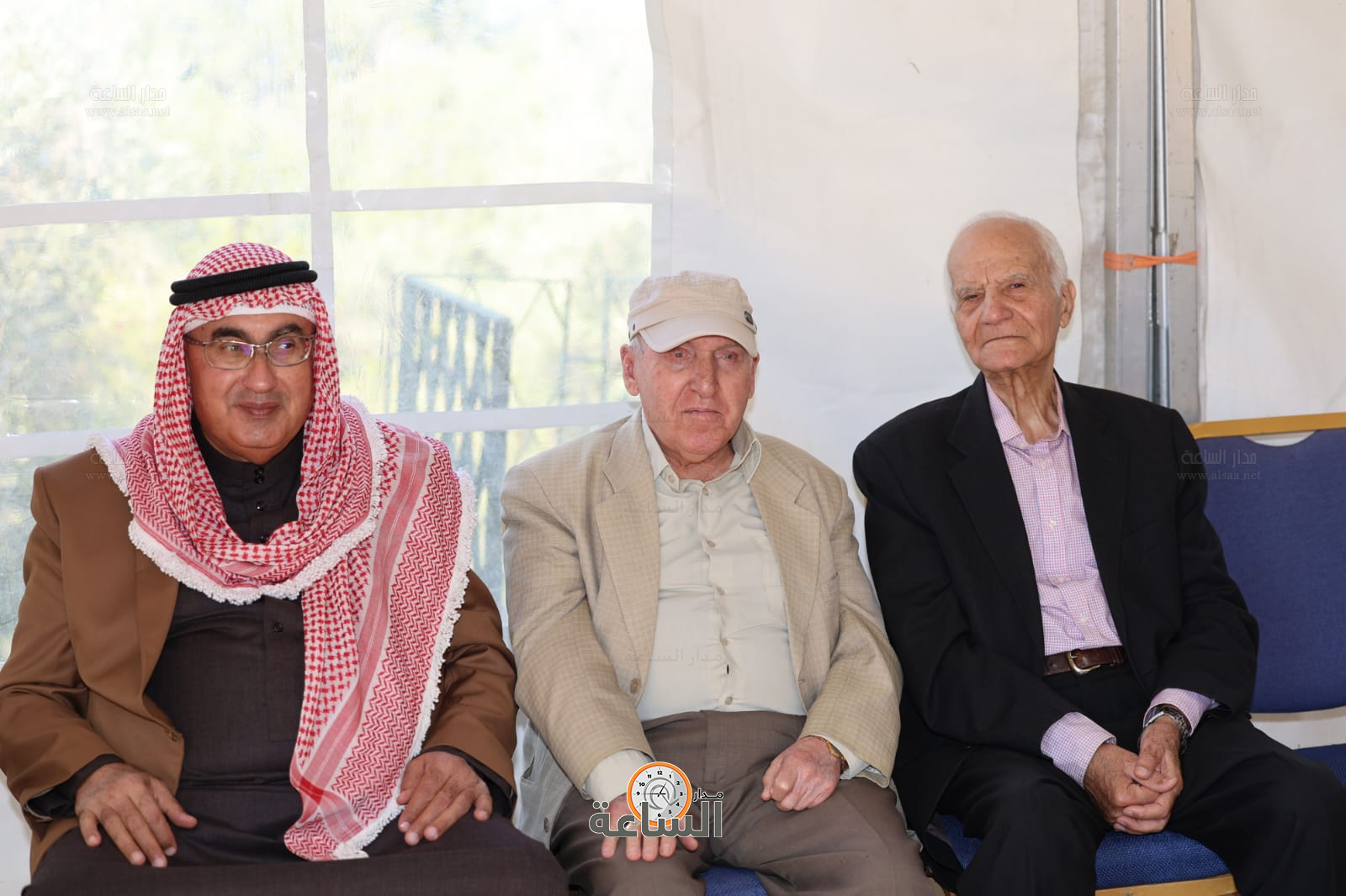 Madar Al-Saa Images 0.8854222365139697