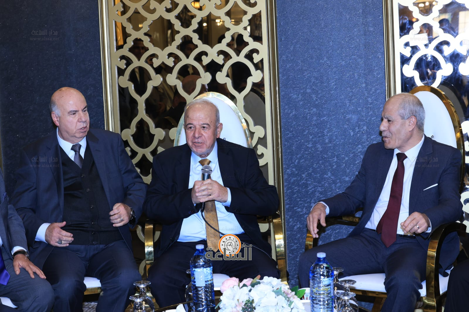 Madar Al-Saa Images 0.47182629536337584