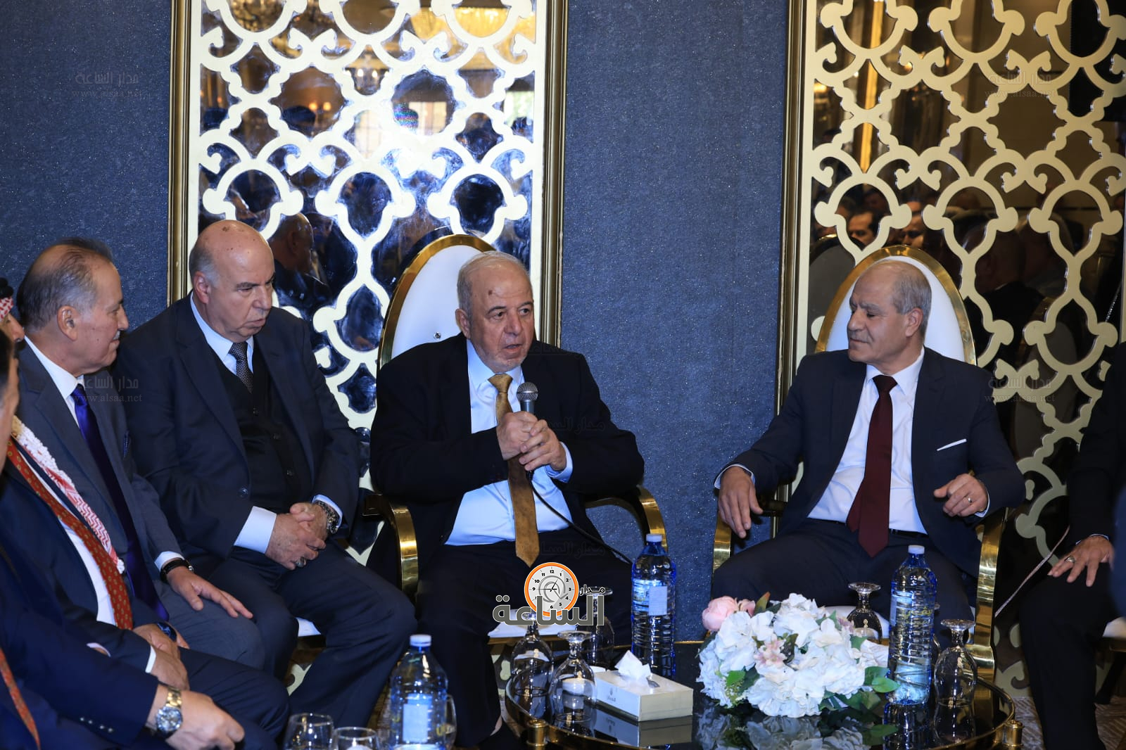 Madar Al-Saa Images 0.9000500940876371