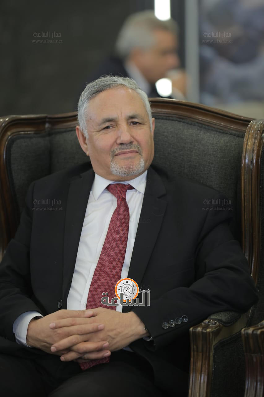 Madar Al-Saa Images 0.37289737233153886