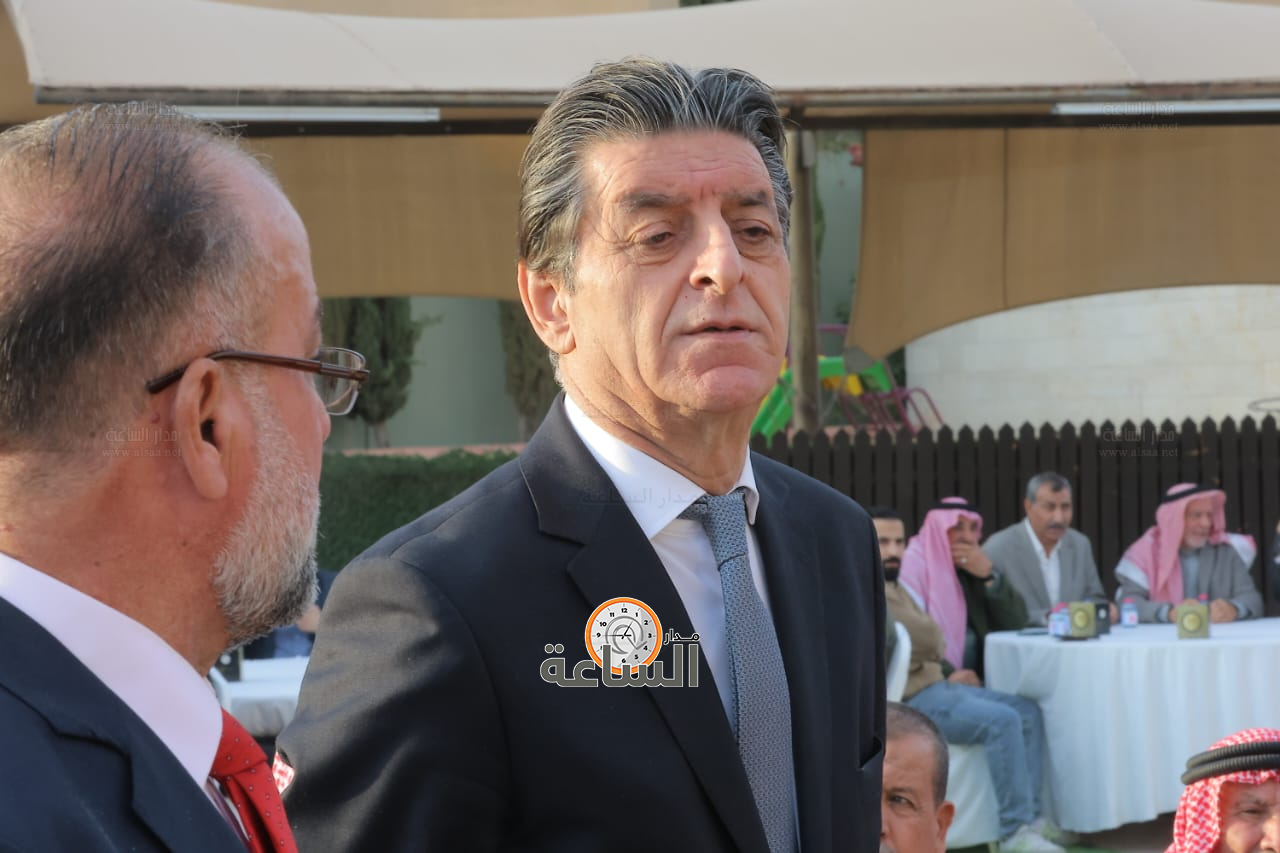 Madar Al-Saa Images 0.6328061057104629