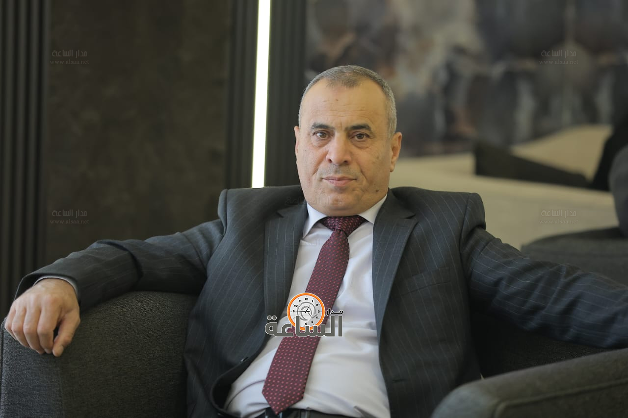 Madar Al-Saa Images 0.8521081510882011