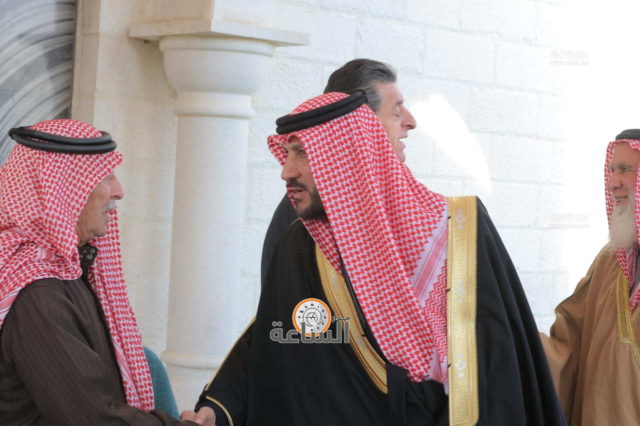 Madar Al-Saa Images 0.800653356596194