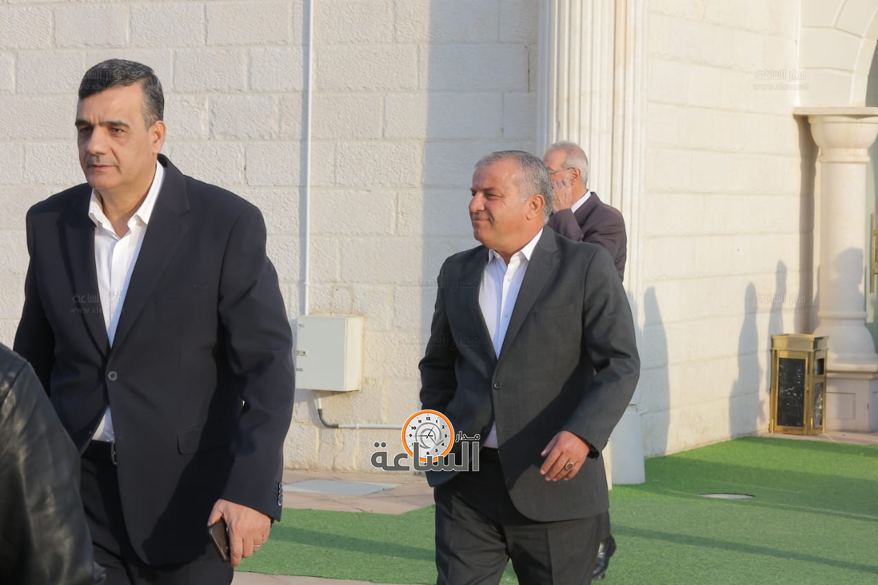 Madar Al-Saa Images 0.9143612182626474