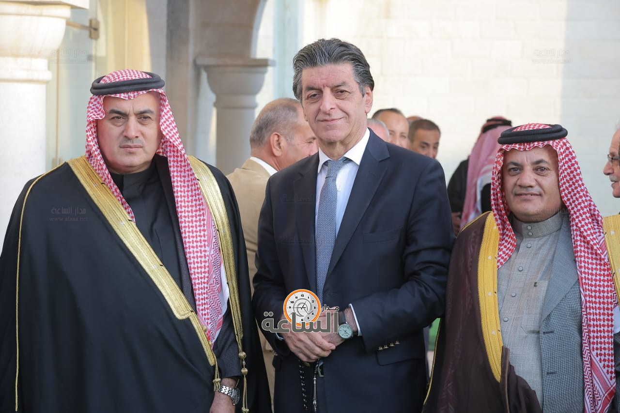 Madar Al-Saa Images 0.9155473485604398