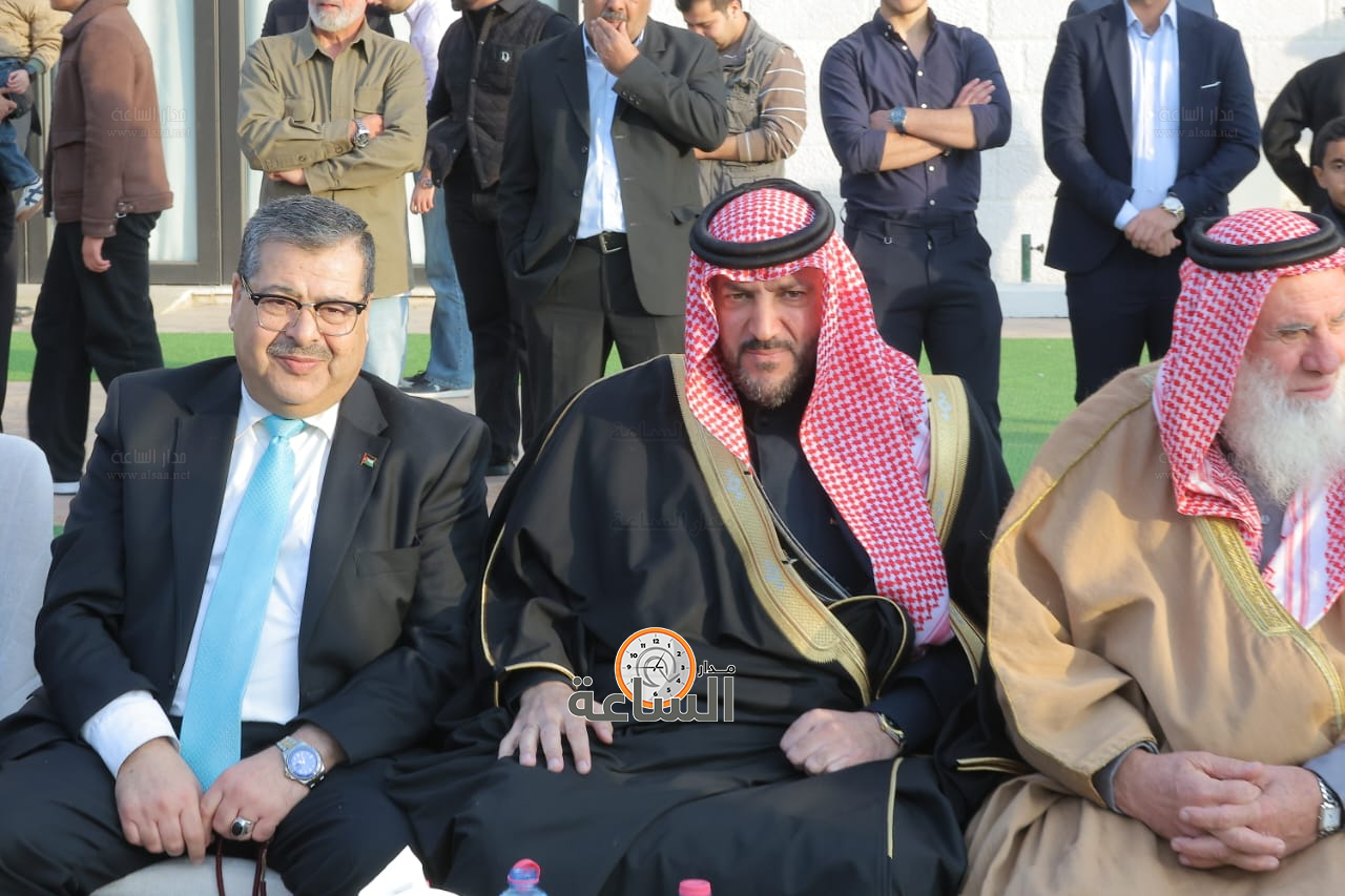 Madar Al-Saa Images 0.7379577588181128