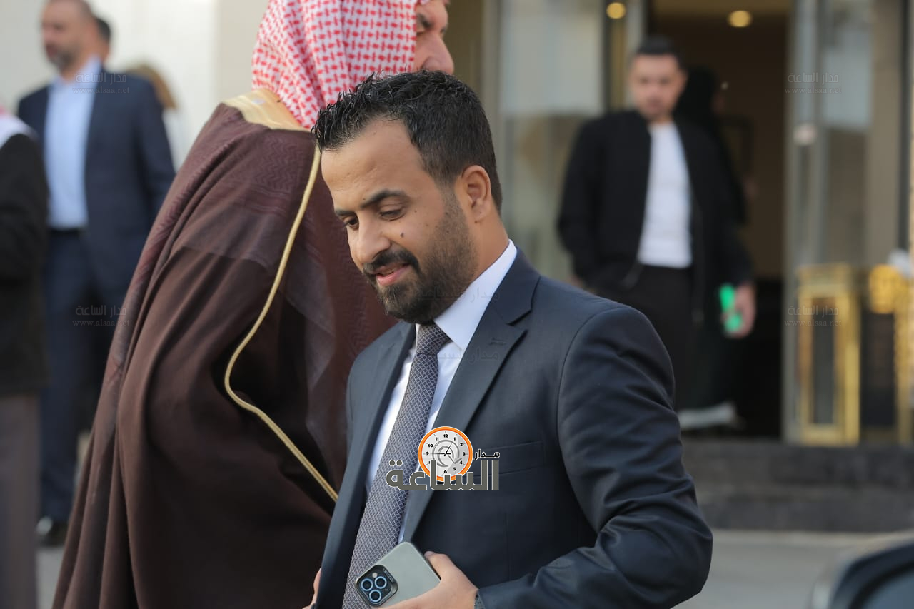 Madar Al-Saa Images 0.12500178795000505