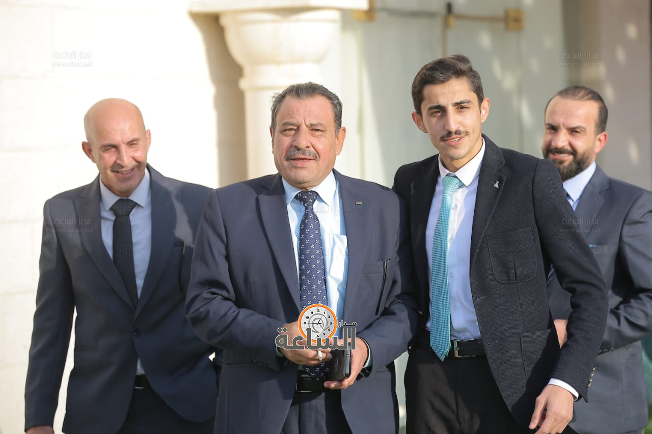 Madar Al-Saa Images 0.8065196159158673