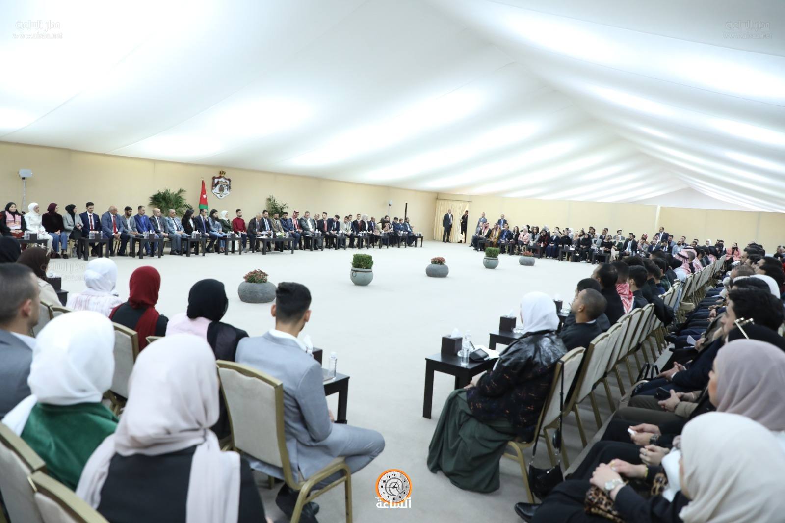 Madar Al-Saa Images 0.8127844885901275