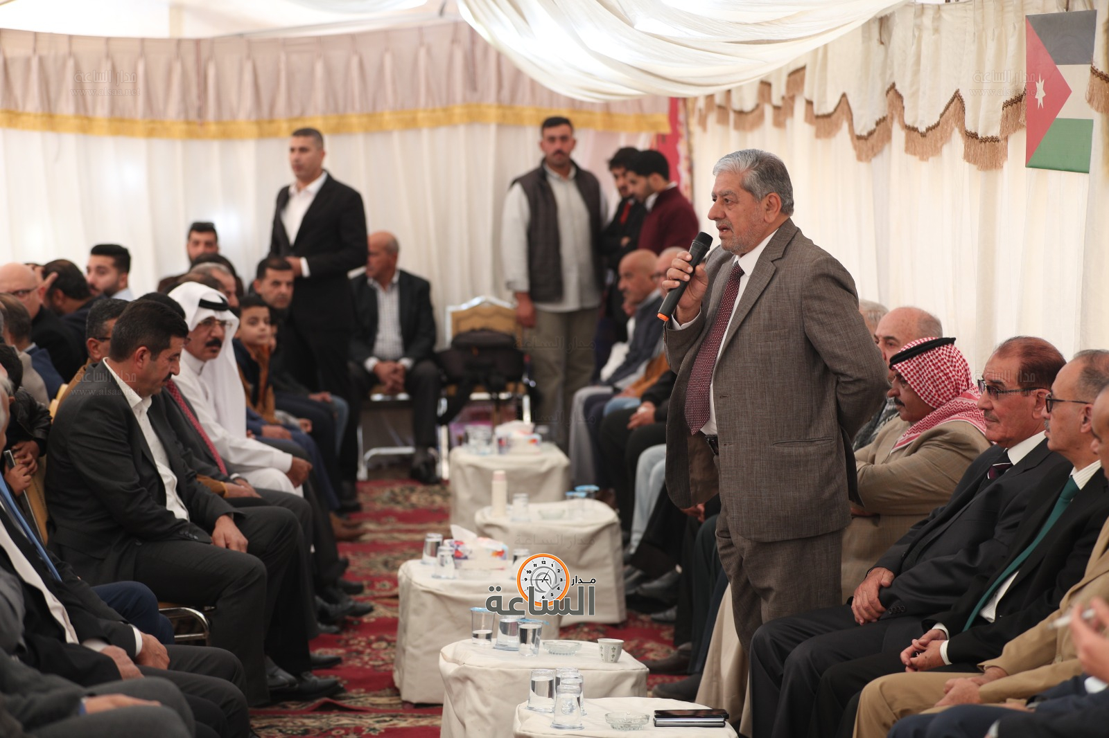 Madar Al-Saa Images 0.9907475944941491