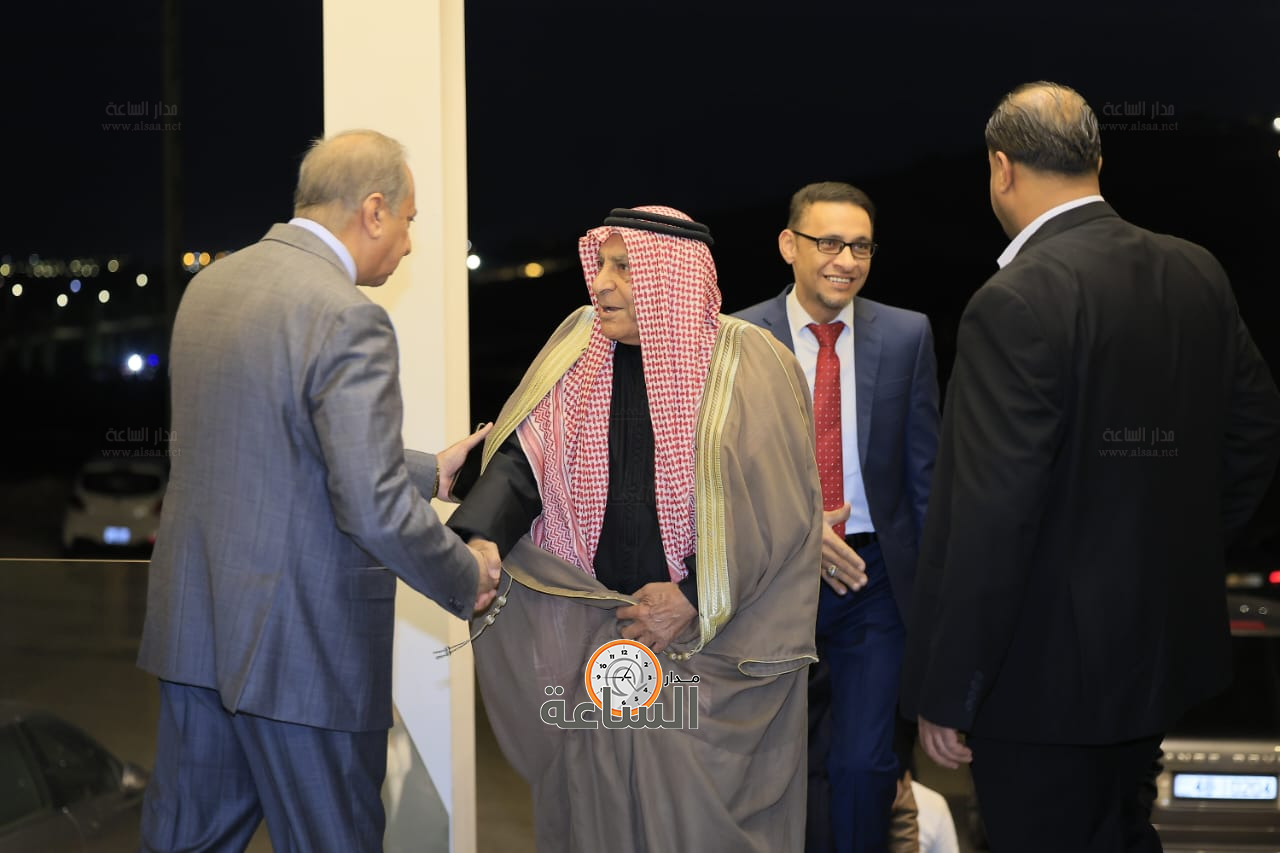 Madar Al-Saa Images 0.7760744156272081