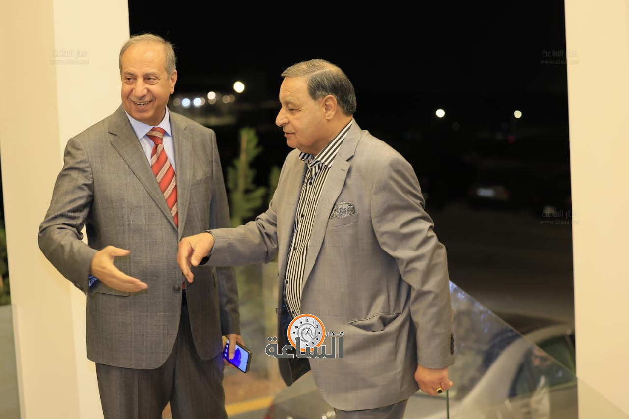 Madar Al-Saa Images 0.8984767791967396