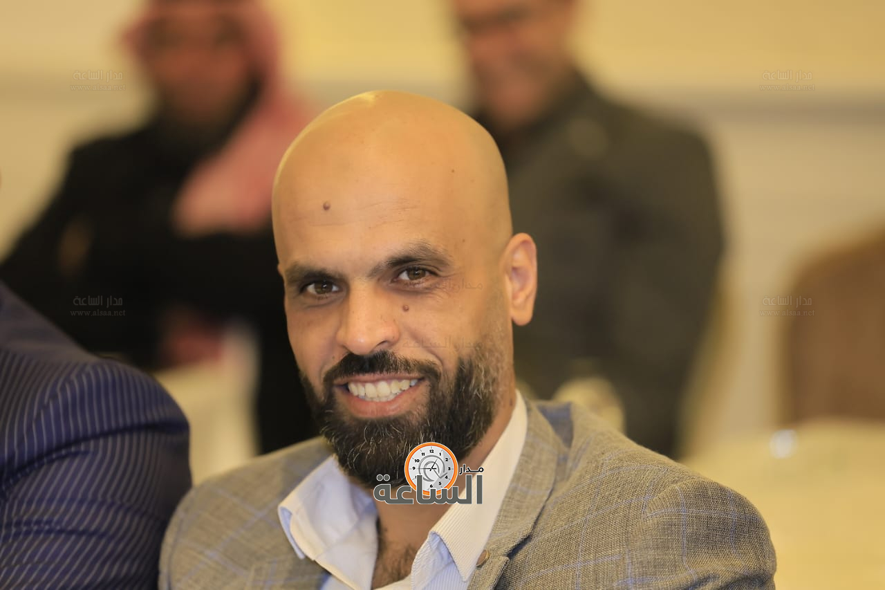 Madar Al-Saa Images 0.329570041147467