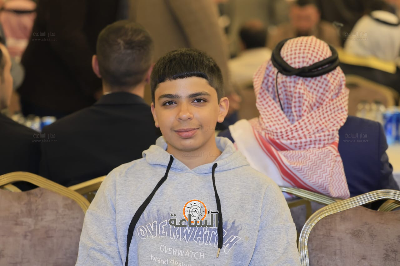 Madar Al-Saa Images 0.7120377287371135