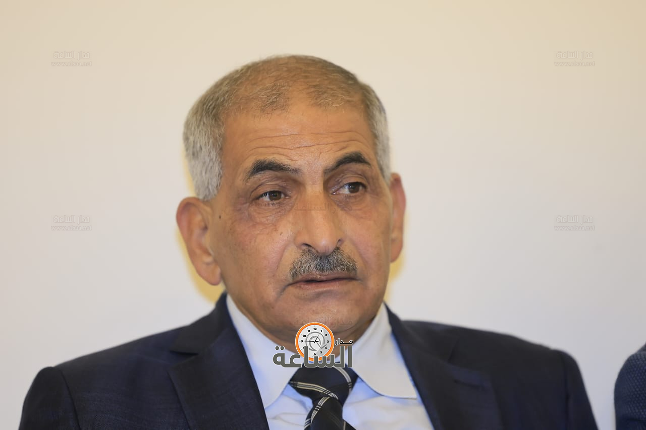 Madar Al-Saa Images 0.25233697220382534