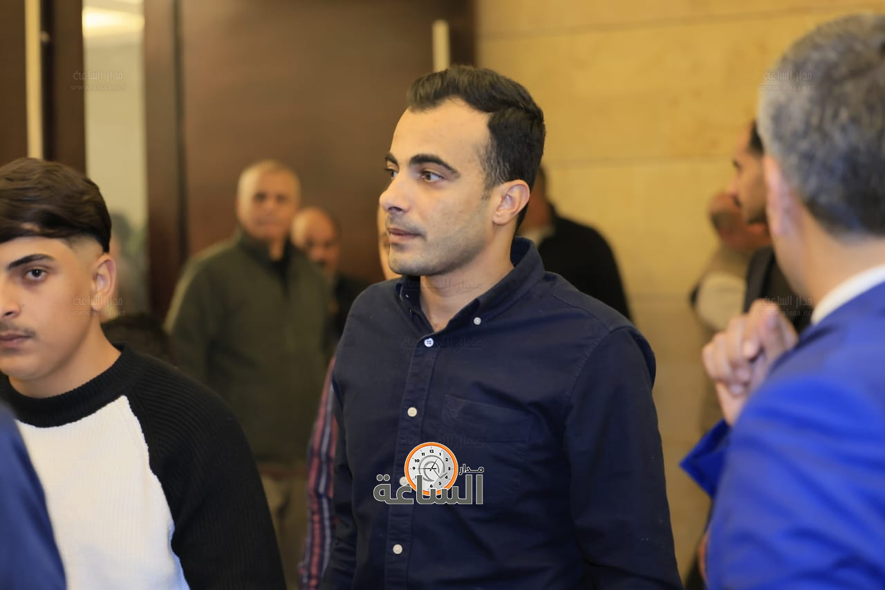 Madar Al-Saa Images 0.5233822357871629