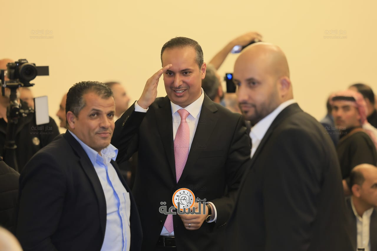 Madar Al-Saa Images 0.09022501890346535