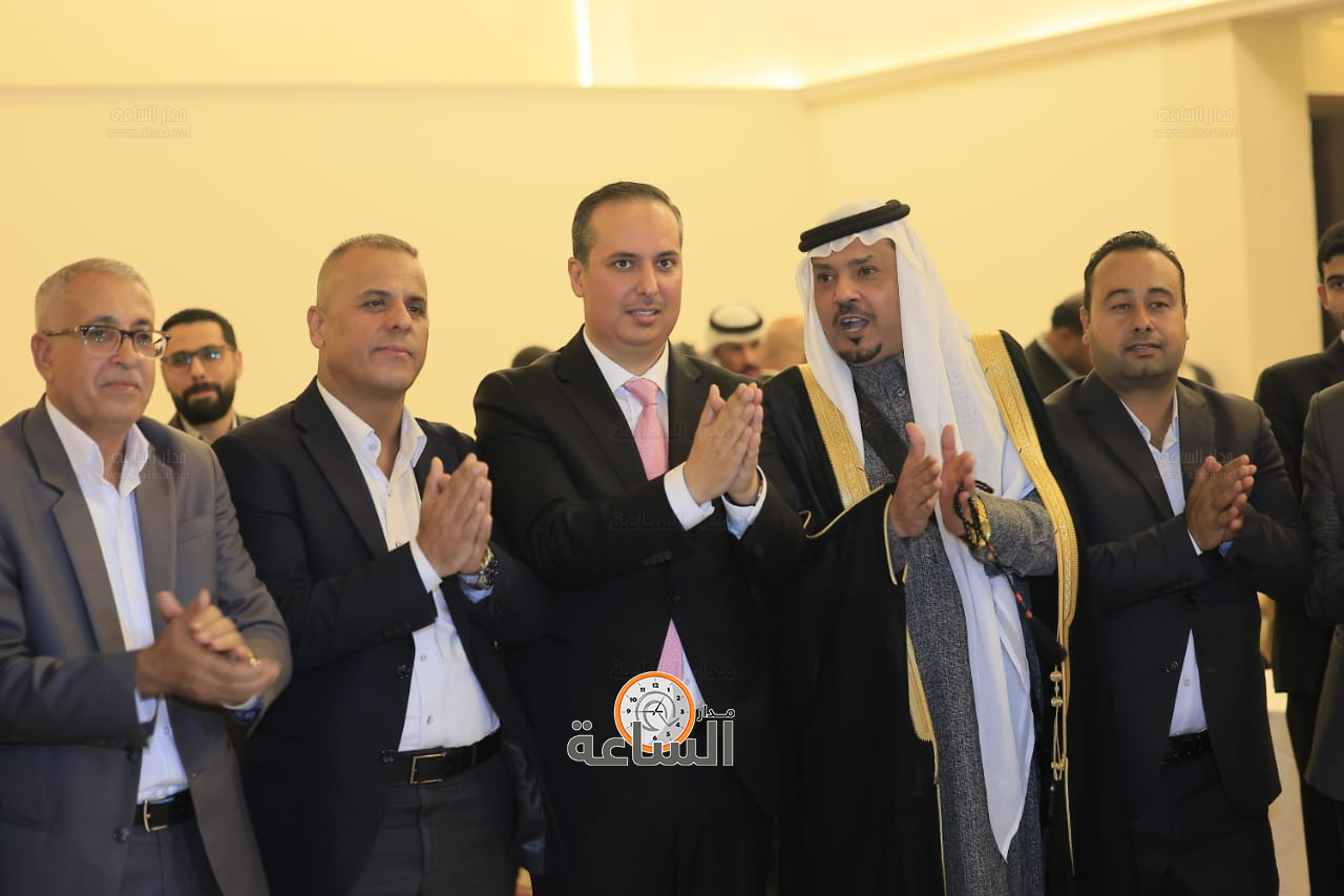 Madar Al-Saa Images 0.383967391556719