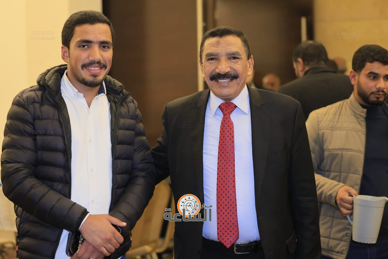 Madar Al-Saa Images 0.9210926557686455