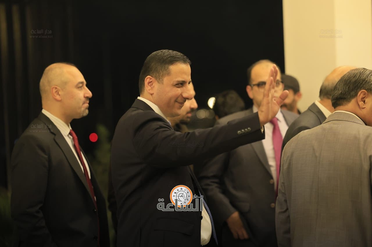 Madar Al-Saa Images 0.4256730501709688