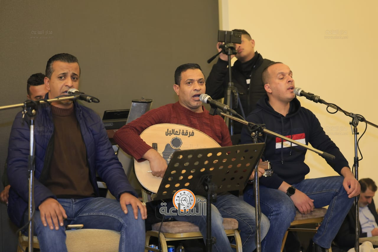 Madar Al-Saa Images 0.28125768381016103