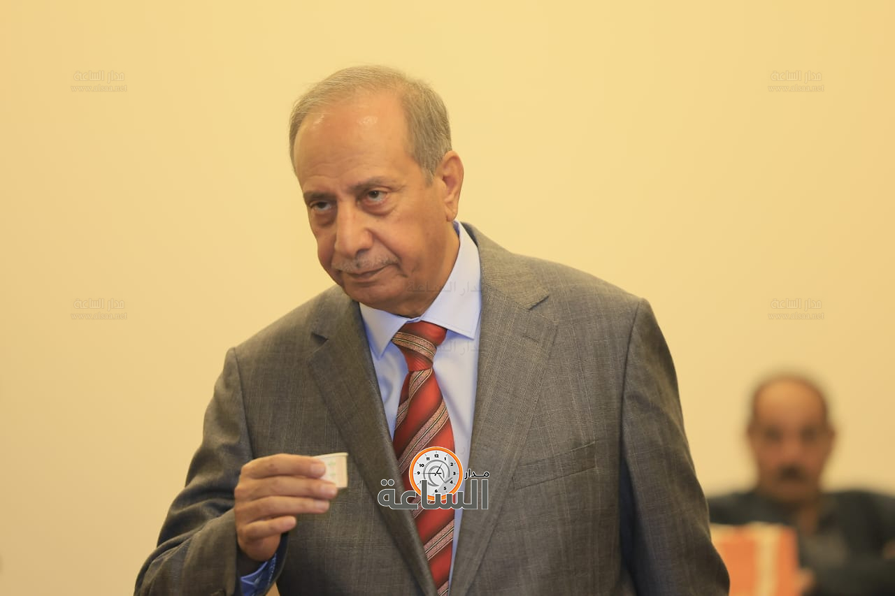 Madar Al-Saa Images 0.3076823140706675