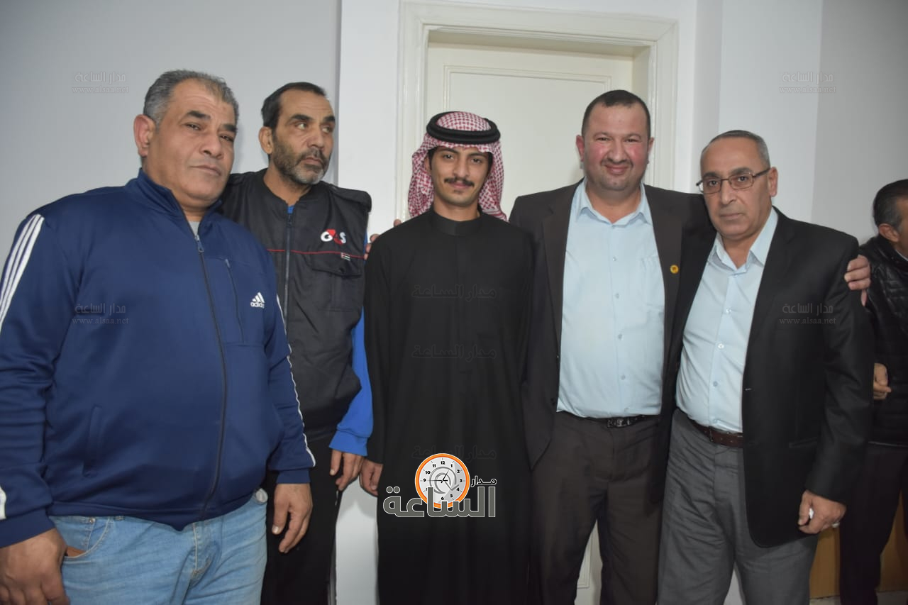 Madar Al-Saa Images 0.15023593262190282