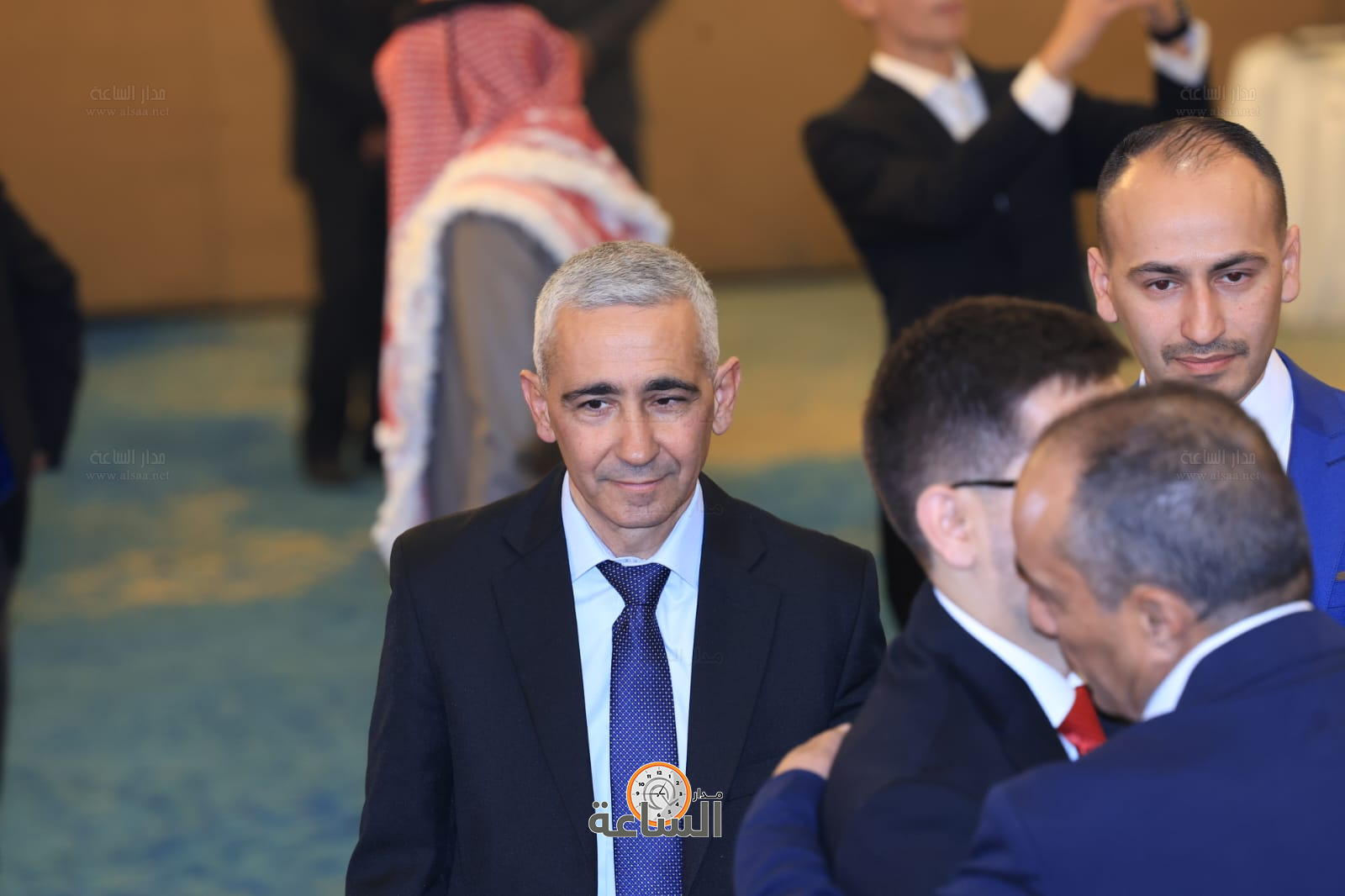 Madar Al-Saa Images 0.08059018490050474