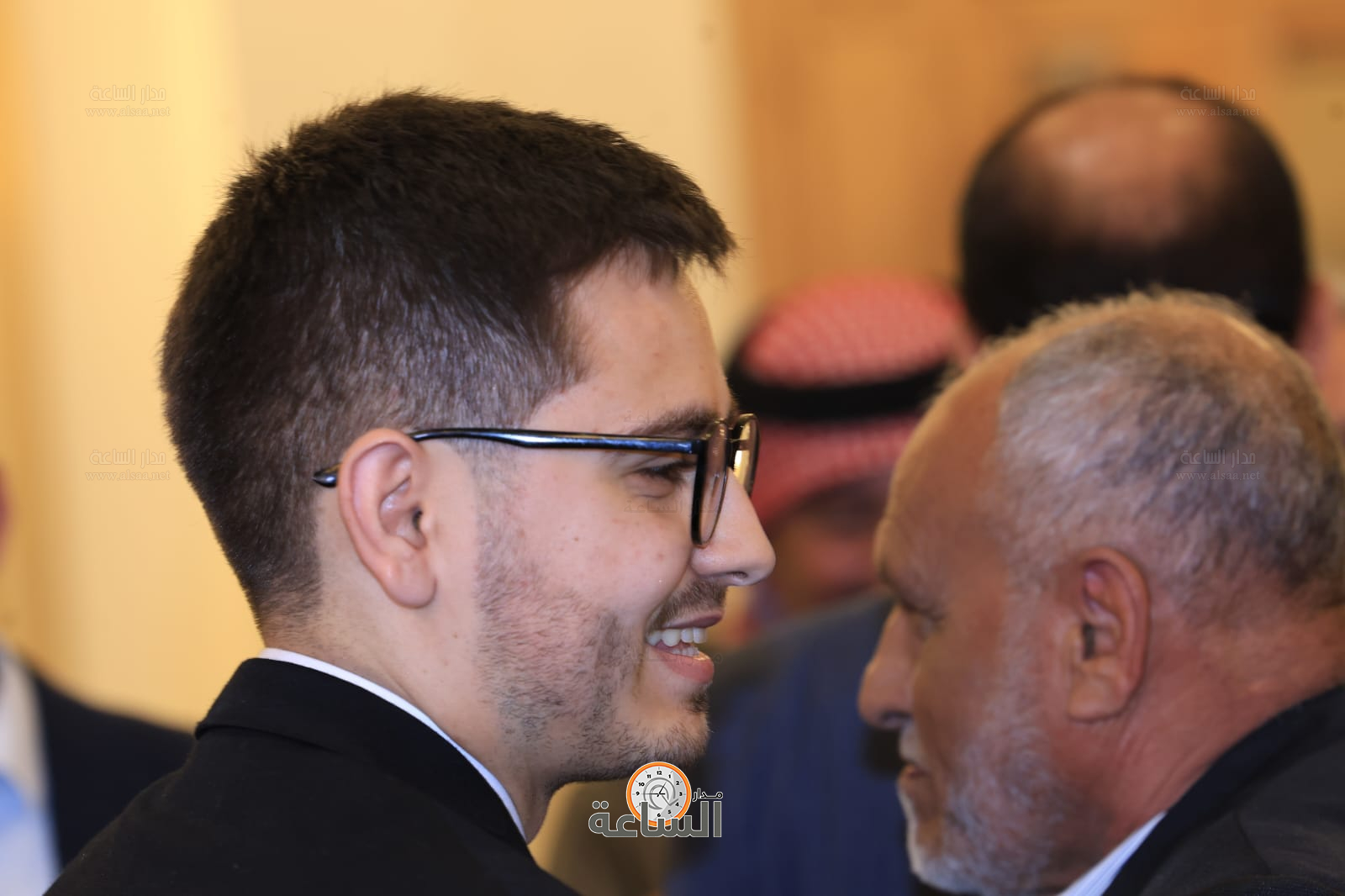 Madar Al-Saa Images 0.8860876984587184