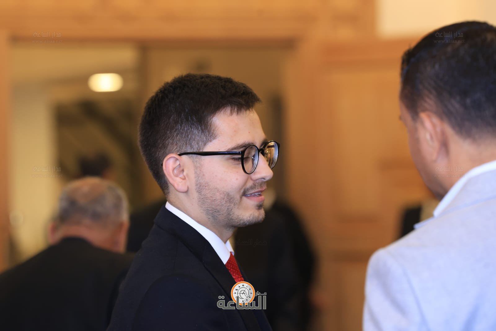 Madar Al-Saa Images 0.6841659115164009