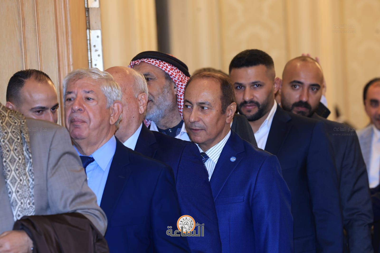 Madar Al-Saa Images 0.15201160224514687