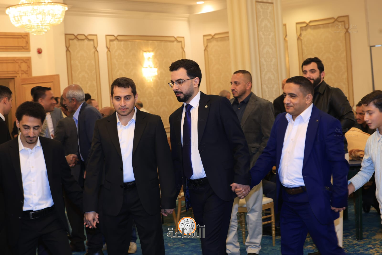 Madar Al-Saa Images 0.8849032231910821